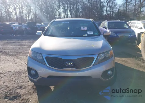 2013 Kia Sorento Lx из США, поврежденный, VIN 5XYKT3A19DG393747